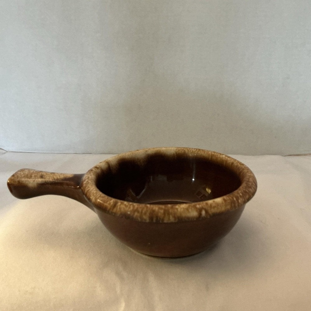 Vtg HULL USA Pottery Brown Drip Glaze Handled CHILI SOUP BOWL   Oven Proof